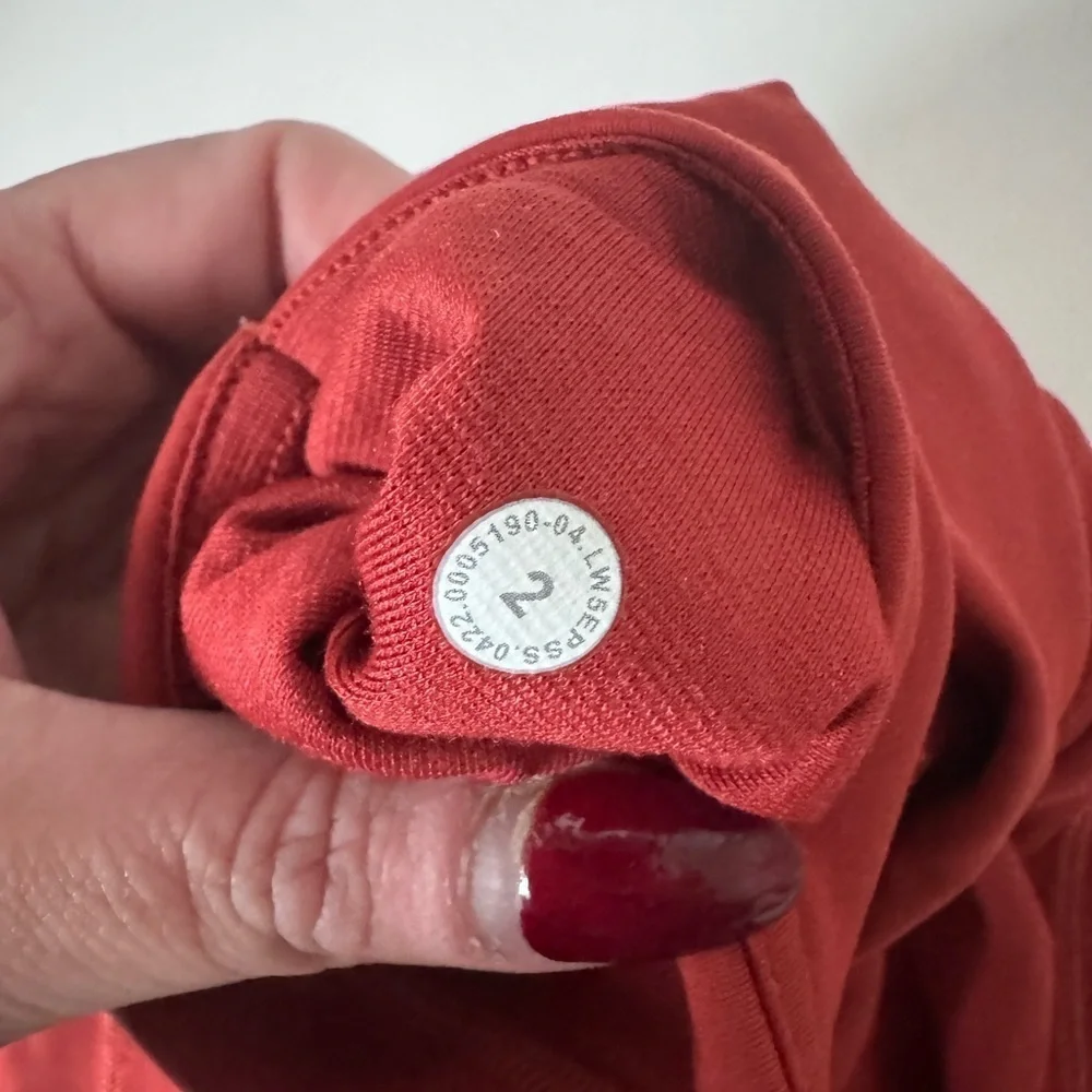 Lululemon InStill High-Rise Tight 25” Size 2